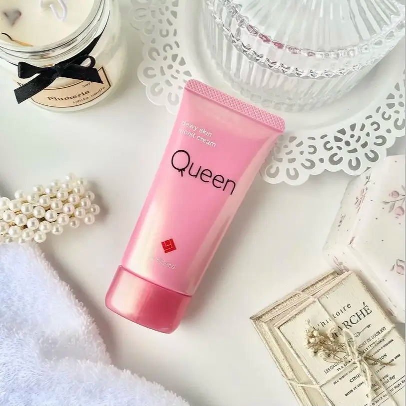 Queen by Bionce Glossy Skin Moist Cream