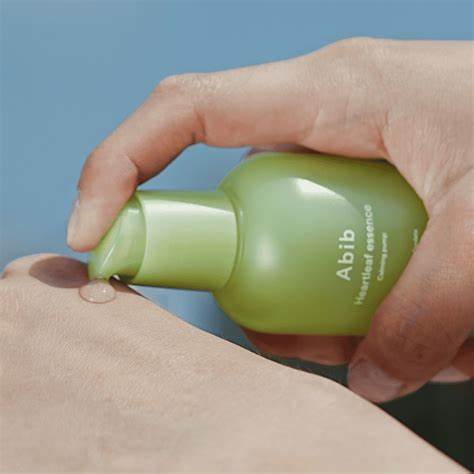 Abib - Heartleaf Essence Calming Pump - idrata e riduce rossori della pelle 50ml