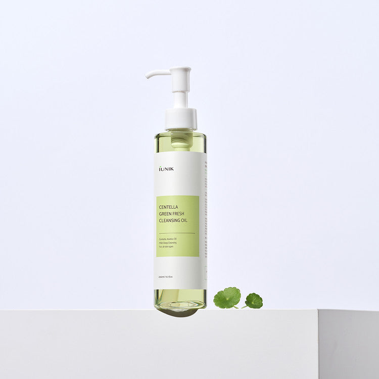 iUNIK - Centella Green Fresh Cleansing Oil - rimuove trucco, impurità e sebo in eccesso, lascia la pelle pulita e morbida. 200ml