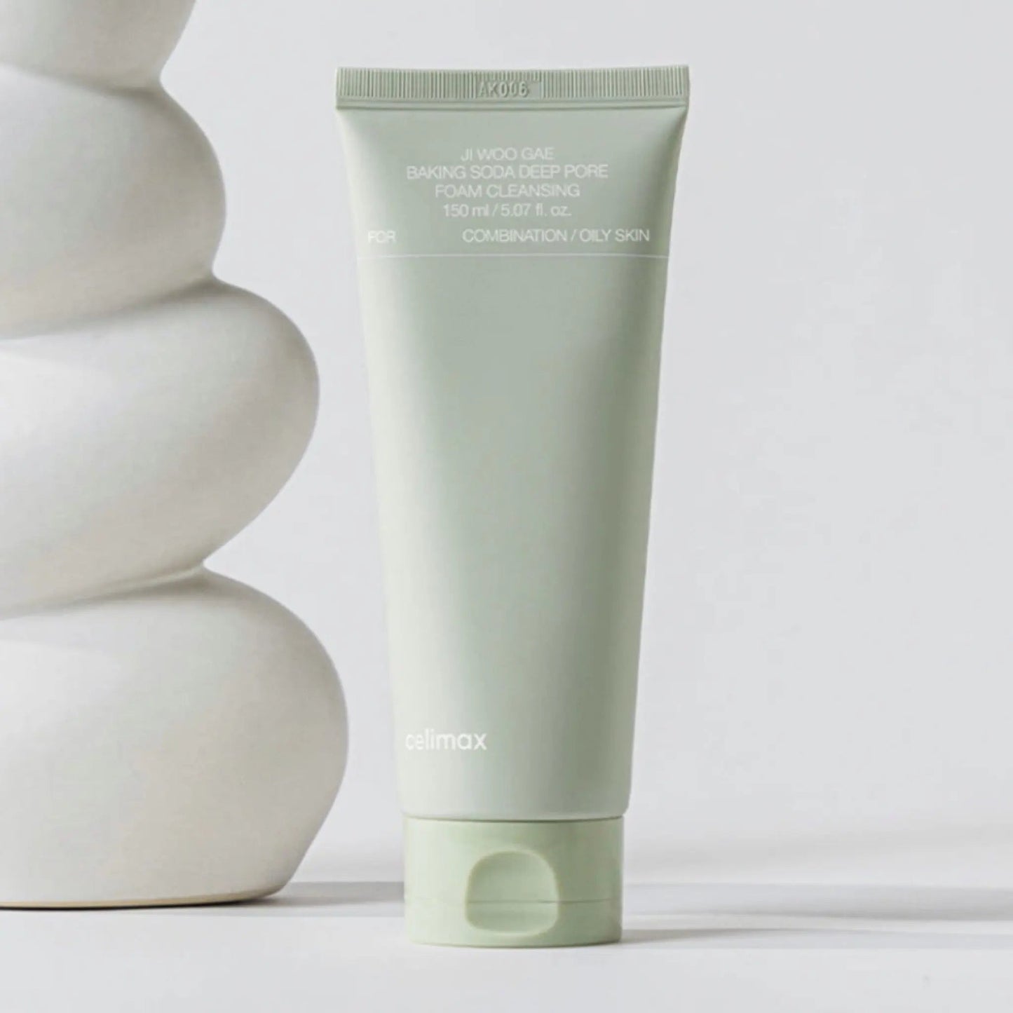 Celimax - Ji.Woo.Gae Cica BHA Acne Foam Cleansing - Schiuma purificante specifica per migliorare la pelle acneica - 150 ml