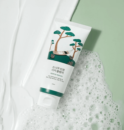 Round Lab Pine Calming Cica Cleanser