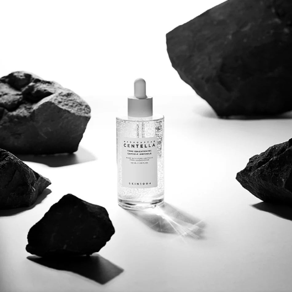 SKIN1004 Siero illuminante Centella Tone 30 ml